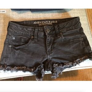 American Eagle Outfitters Black Jean/Denim Shorts Size 2